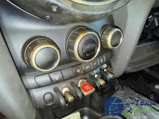 Mini Cooper Mini (F55), Hatchback 5-drs, 2013 1.5 12V Cooper picture 18