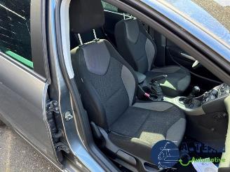 Peugeot 308 308 SW (4E/H), Combi 5-drs, 2007 / 2014 1.6 VTI 16V picture 15