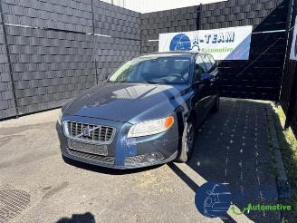 Volvo V-70 V70 (BW), Combi, 2007 / 2016 2.0 16V picture 3