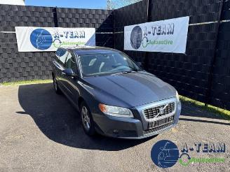 Vrakbiler auto Volvo V-70 V70 (BW), Combi, 2007 / 2016 2.0 16V 2008/5