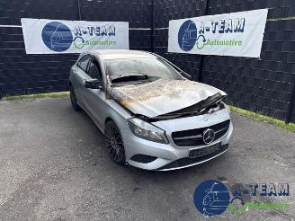 demontáž osobní automobily Mercedes A-klasse A (W176), Hatchback, 2012 / 2018 1.6 A-180 16V 2013/1
