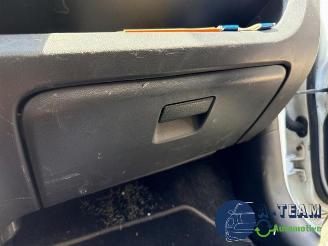 Opel Agila Agila (B), MPV, 2008 / 2014 1.0 12V picture 30