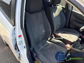 Opel Agila Agila (B), MPV, 2008 / 2014 1.0 12V picture 19