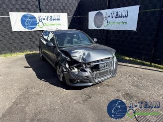 Coche siniestrado Audi A3 A3 Sportback (8PA), Hatchback 5-drs, 2004 / 2013 1.4 TFSI 16V 2010/1