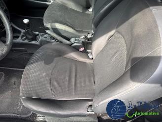 Peugeot 206 206+ (2L/M), Hatchback, 2009 / 2013 1.1 XR,XS picture 14