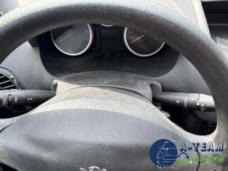 Peugeot 206 206+ (2L/M), Hatchback, 2009 / 2013 1.1 XR,XS picture 27