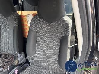 Toyota Aygo Aygo (B10), Hatchback, 2005 / 2014 1.0 12V VVT-i picture 14
