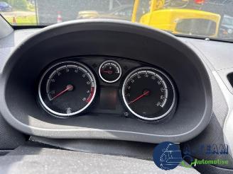 Opel Corsa Corsa D, Hatchback, 2006 / 2014 1.4 16V Twinport picture 24