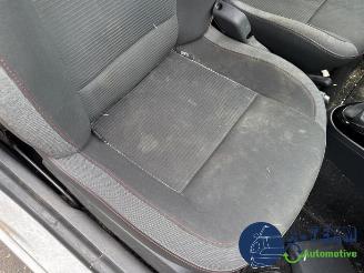 Renault Twingo Twingo II (CN), Hatchback 3-drs, 2007 / 2014 1.2 16V picture 21