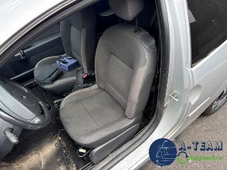 Renault Twingo Twingo II (CN), Hatchback 3-drs, 2007 / 2014 1.2 16V picture 15