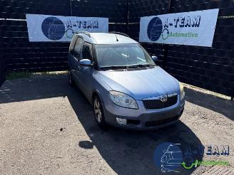 Vrakbiler auto Skoda Roomster Roomster (5J), MPV, 2006 / 2015 1.4 16V 2008/1