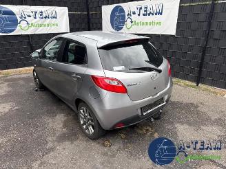 Purkuautot passenger cars Mazda 2 2 (DE), Hatchback, 2007 / 2015 1.3 16V MZR 2012/11