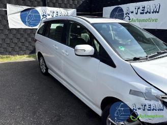 Mazda 5  picture 10