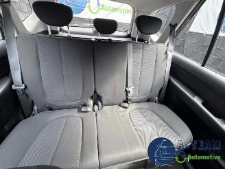 Kia Carens Carens III (FG), MPV, 2006 / 2013 2.0i CVVT 16V picture 23
