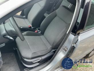 Volkswagen Polo Polo V (6R), Hatchback, 2009 / 2017 1.2 TSI picture 16