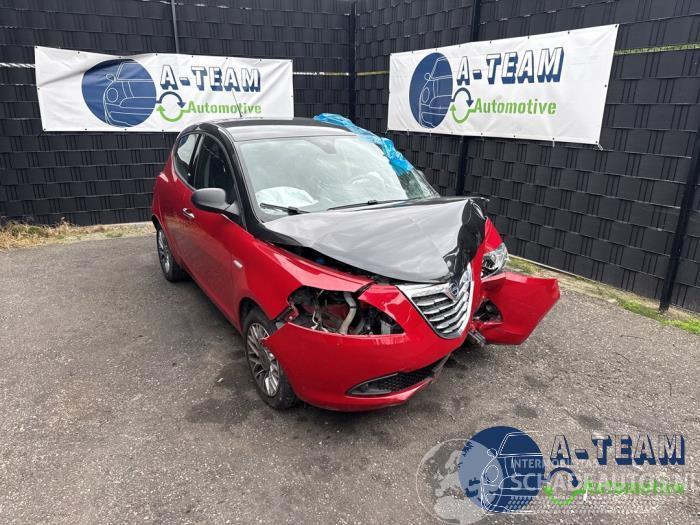 Lancia Ypsilon Ypsilon (312), Hatchback, 2011 0.9 TwinAir 85