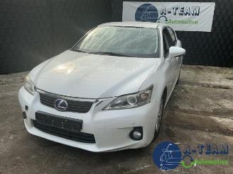 Vrakbiler auto Lexus Ct CT 200h, Hatchback, 2010 1.8 16V 2012/1