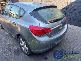 Opel Astra Astra J (PC6/PD6/PE6/PF6), Hatchback 5-drs, 2009 / 2015 1.4 Turbo 16V picture 6