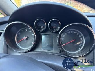 Opel Astra Astra J (PC6/PD6/PE6/PF6), Hatchback 5-drs, 2009 / 2015 1.4 Turbo 16V picture 21