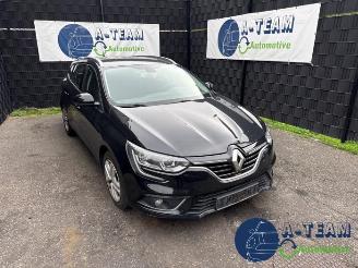 Vrakbiler auto Renault Mégane Megane IV Estate (RFBK), Combi 5-drs, 2016 1.2 Energy TCE 130 2017/5