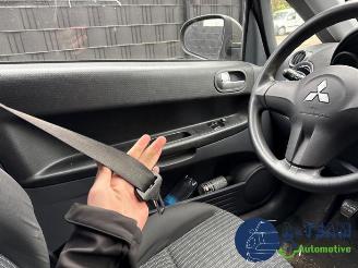 Mitsubishi Colt Colt (Z2/Z3), Hatchback, 2004 / 2012 1.3 16V picture 30