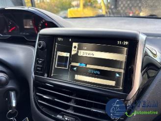 Peugeot 208 208 I (CA/CC/CK/CL), Hatchback, 2012 / 2019 1.2 Vti 12V PureTech 82 picture 20