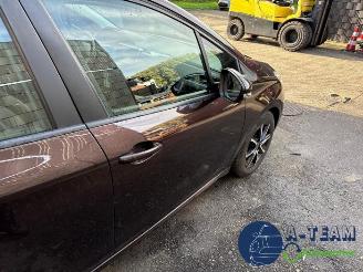 Peugeot 208 208 I (CA/CC/CK/CL), Hatchback, 2012 / 2019 1.2 Vti 12V PureTech 82 picture 32