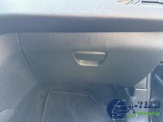 Peugeot 208 208 I (CA/CC/CK/CL), Hatchback, 2012 / 2019 1.2 Vti 12V PureTech 82 picture 26