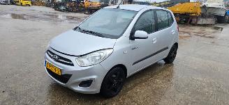 skadebil auto Hyundai I-10  2013/1