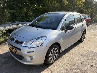 Vaurioauto  passenger cars Citroën C3 1.2 vti airco 2014/7