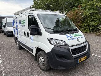 skadebil auto Peugeot Boxer  2021/8