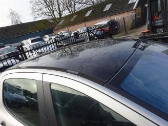 Peugeot 308  picture 6