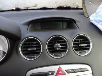 Peugeot 308  picture 13