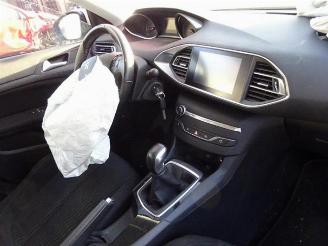 Peugeot 308  picture 20