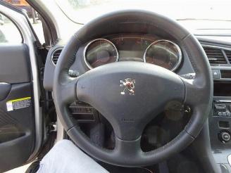 Peugeot 5008 5008 I (0A/0E), MPV, 2009 / 2017 1.6 VTI 16V picture 14