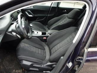 Peugeot 308 308 SW (L4/L9/LC/LJ/LR), Combi 5-drs, 2014 / 2021 1.2 12V e-THP picture 10