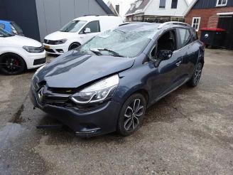 Sloopauto Renault Clio Clio IV Estate/Grandtour (7R), Combi 5-drs, 2012 / 2021 0.9 Energy TCE 90 12V 2019/10
