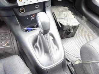 Citroën C3 C3 (SX/SW), Hatchback, 2016 1.2 12V e-THP PureTech 110 picture 16