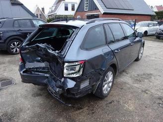 Skoda Octavia Octavia Combi (5EAC), Combi 5-drs, 2012 / 2020 1.6 TDI 16V picture 4