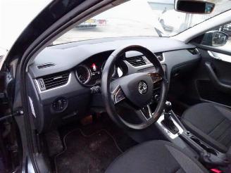 Skoda Octavia Octavia Combi (5EAC), Combi 5-drs, 2012 / 2020 1.6 TDI 16V picture 13