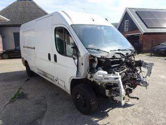 Salvage car Peugeot Boxer Boxer (U9), Van, 2006 3.0 HDi 175 Euro 5 2014/1