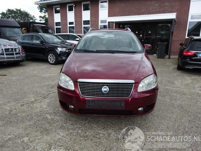 Fiat Croma Croma (194), Hatchback, 2005 / 2011 2.2 MPI 16V