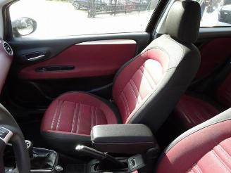 Fiat Punto Evo Punto Evo (199), Hatchback, 2008 / 2012 1.3 JTD Multijet 85 16V Euro 5 picture 17