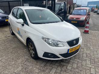 Vrakbiler auto Seat Ibiza 1.2 TDI LB9A 2010/7