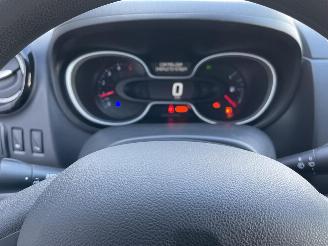 Renault Trafic 2.0 dCi 120 T29 L2H1 DC Business picture 12