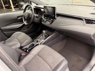 Toyota Corolla Touring Sports 1.8 Hybrid Dynamic picture 3