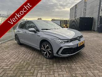 Gebrauchtwagen PKW Volkswagen Golf 1.5 eTSI R-Line Business 2023/12