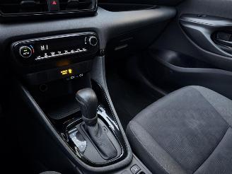 Toyota Yaris 1.5 Hybrid 115 First Edition picture 17