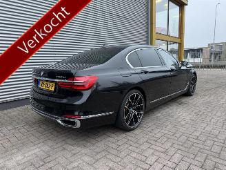 krockskadad bil auto BMW 7-serie 750Li xDrive 2016/1