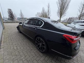 BMW 7-serie 750Li xDrive picture 7